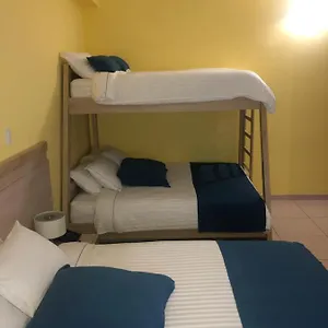 Pensión Paradise St 
